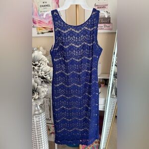 Love Tree Blue Lace Midi Dress